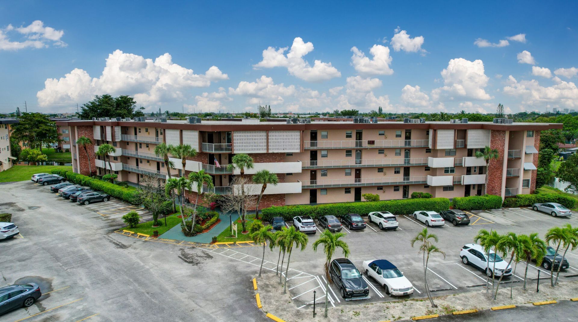 2800 NW 47th Terrace, Unit 203B, Lauderdale Lakes, FL 33313 Photo