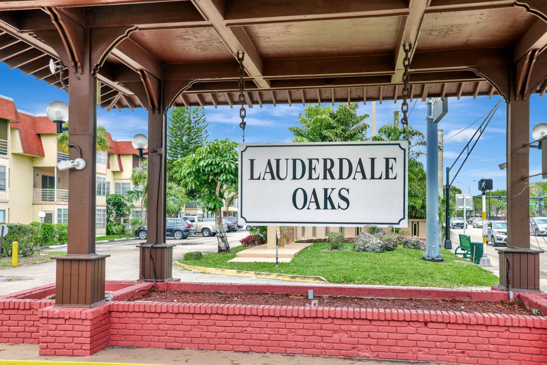 2800 NW 47th Terrace, Unit 203B, Lauderdale Lakes, FL 33313 Photo