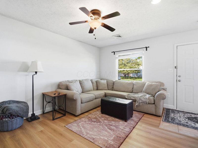 8445 Silverbell Avenue, Galloway, OH 43119 Photo 5