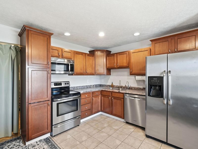 8445 Silverbell Avenue, Galloway, OH 43119 Photo 7