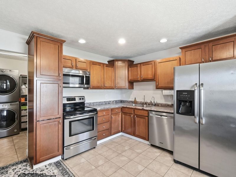 8445 Silverbell Avenue, Galloway, OH 43119 Photo 8