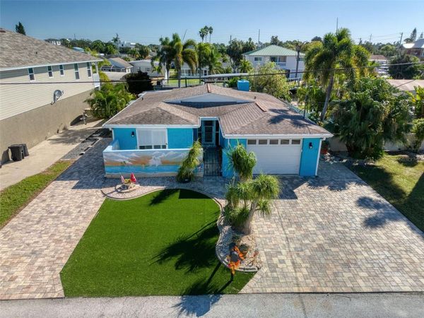 13734 SAN JUAN AVENUE , HUDSON, FL 34667