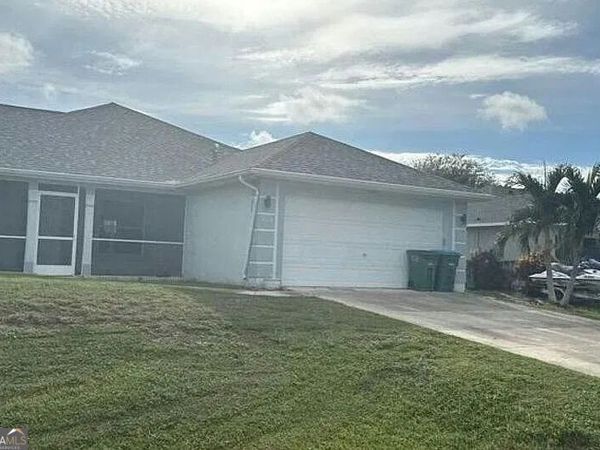 235 NW 25th Place, Cape Coral, FL 33993