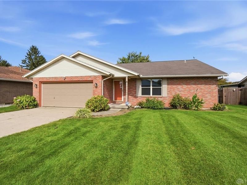 1762 Delmar Drive, Springfield, OH 45503 Photo 2