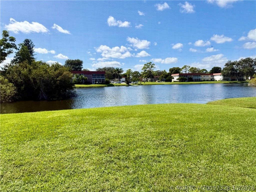 1225 NW 21st Street , Unit 701, Stuart, FL 34994 Photo