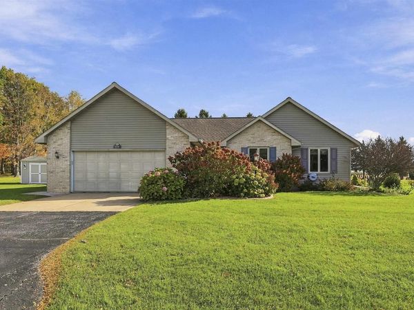 4790 KILTIE COURT, New Franken, WI 54229