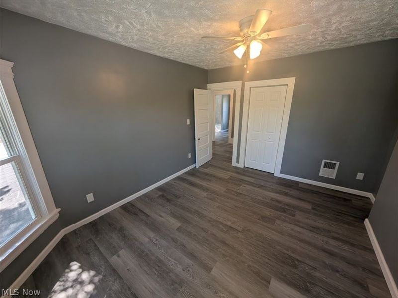 144 W Bridge Street , Elyria, OH 44035 Photo 13