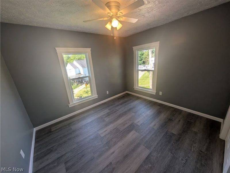 144 W Bridge Street , Elyria, OH 44035 Photo 16