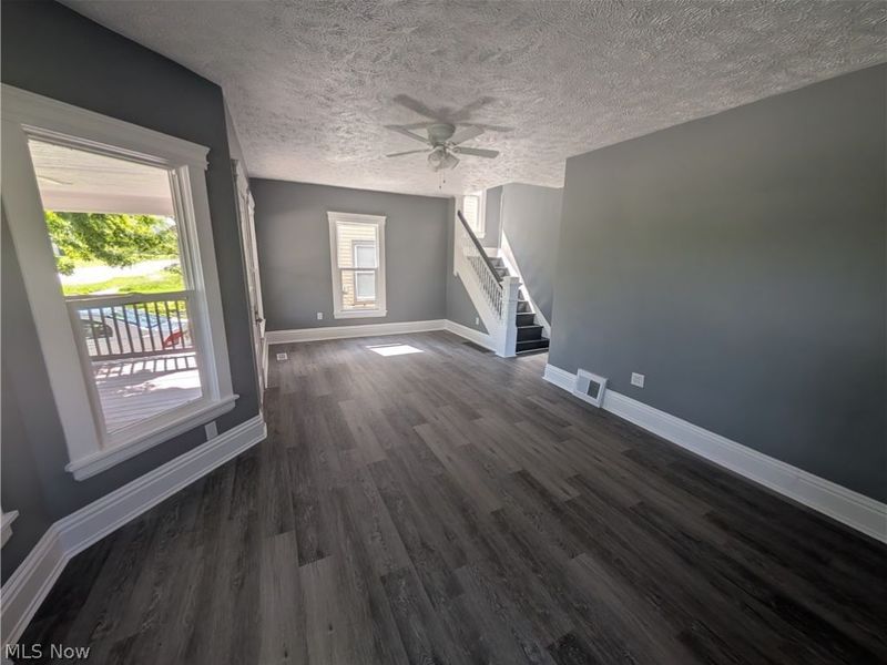 144 W Bridge Street , Elyria, OH 44035 Photo 3