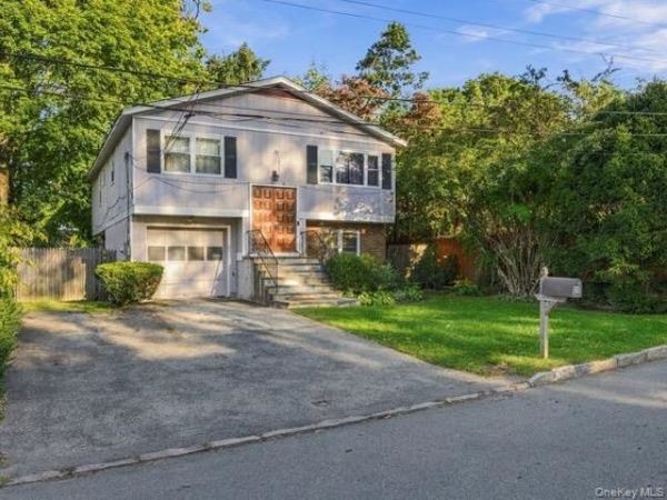 20 Tyler Place , White Plains, NY 10603