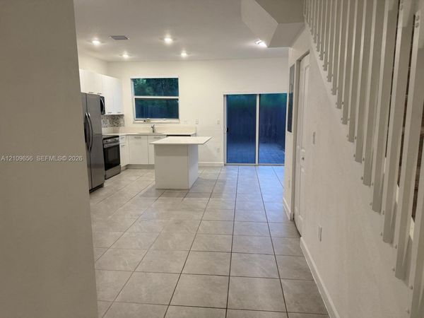 12110 NW 24th Pl , Miami, FL 33167