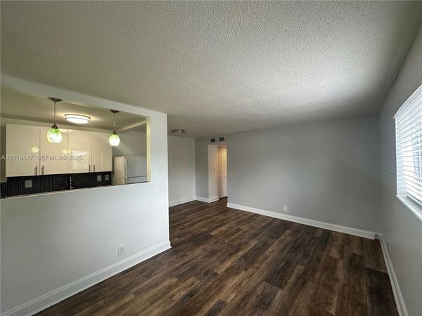 2325 Arthur St, Unit 14, Hollywood, FL 33020