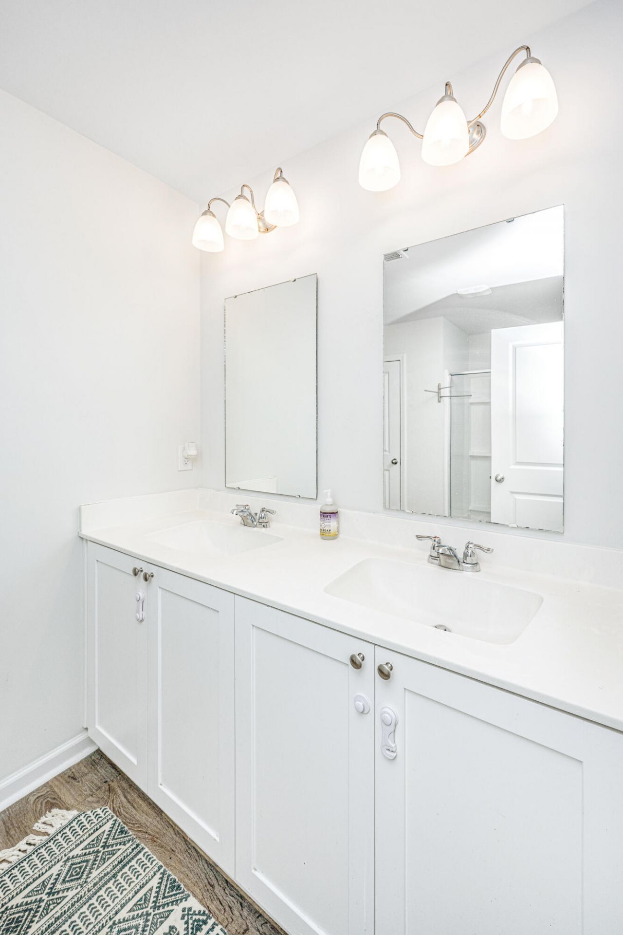 310 Mincy Street Photo 28