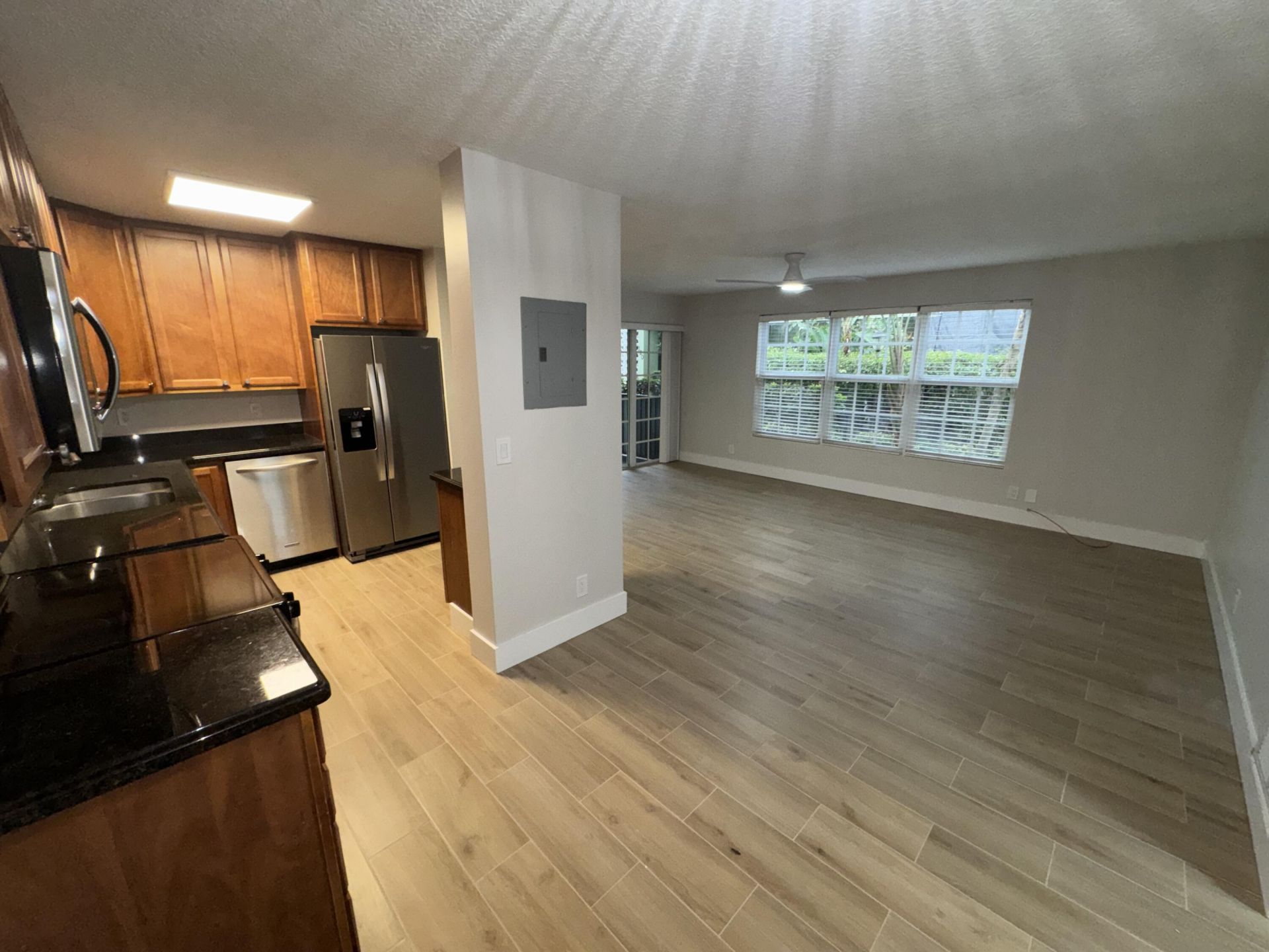 110 N Lakeside Drive, Unit 1, Lake Worth Beach, FL 33460 Photo