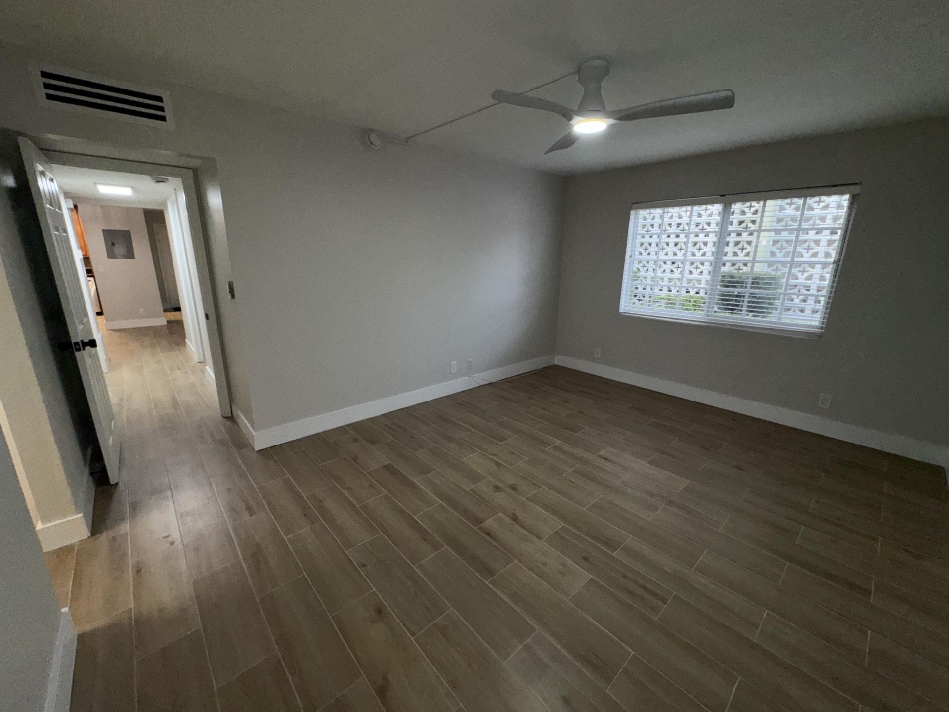 110 N Lakeside Drive, Unit 1, Lake Worth Beach, FL 33460 Photo