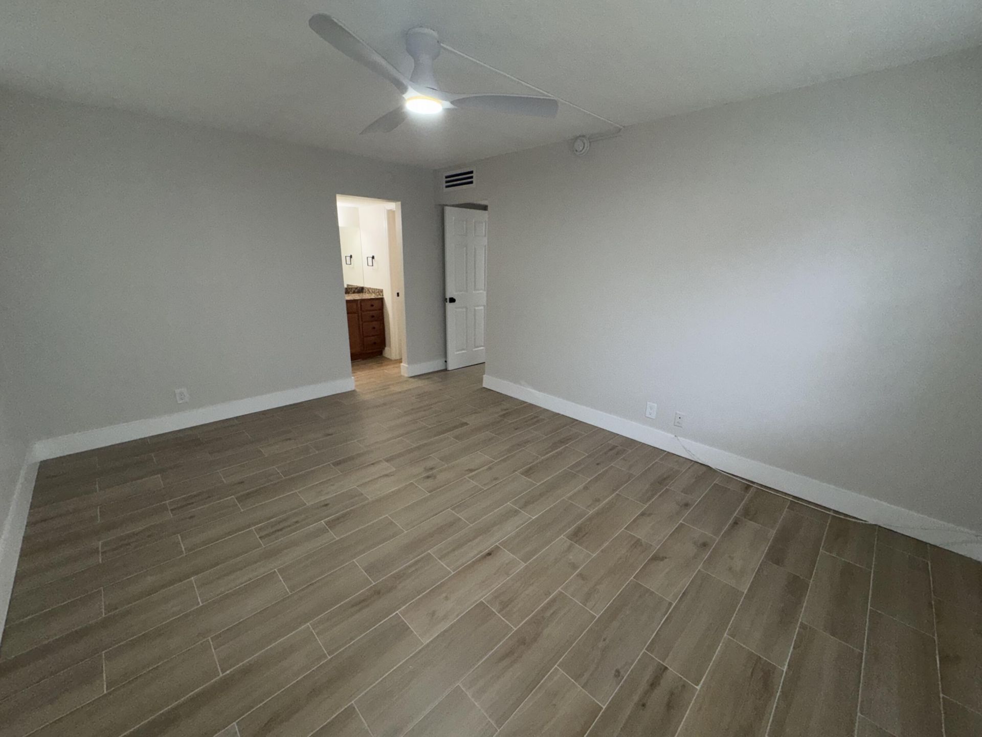 110 N Lakeside Drive, Unit 1, Lake Worth Beach, FL 33460 Photo