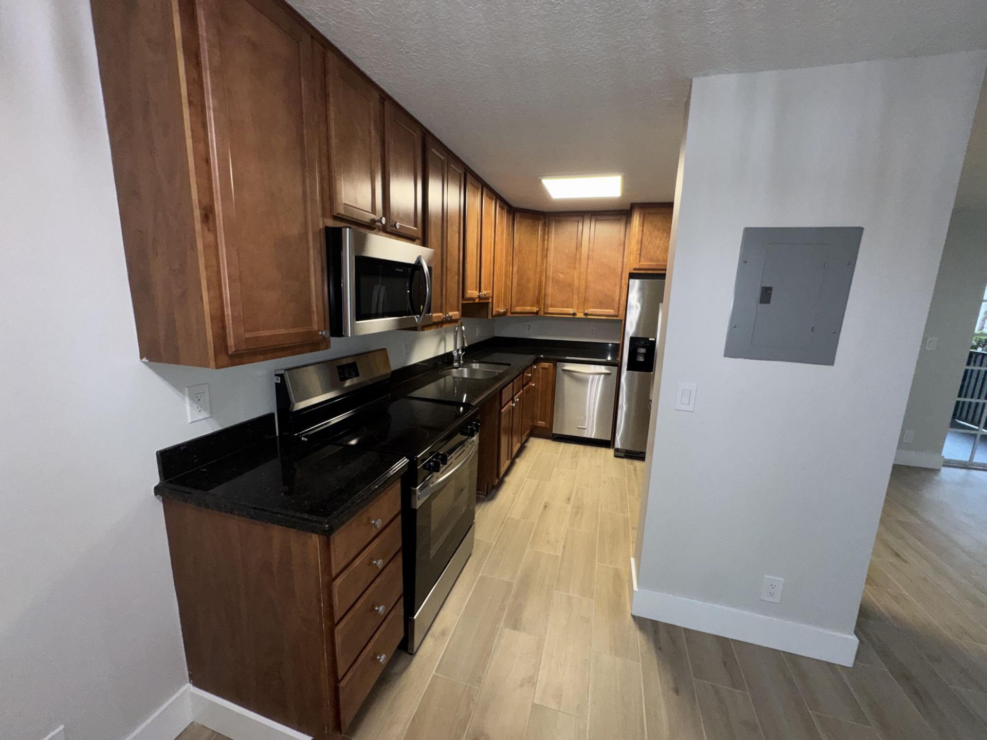 110 N Lakeside Drive, Unit 1, Lake Worth Beach, FL 33460 Photo