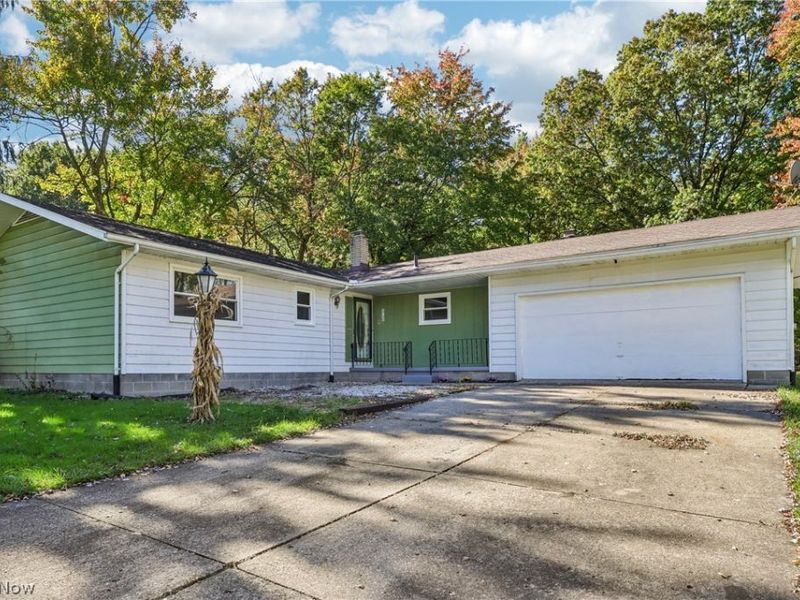 5758 Dailey Road, New Franklin, OH 44319 Photo 1