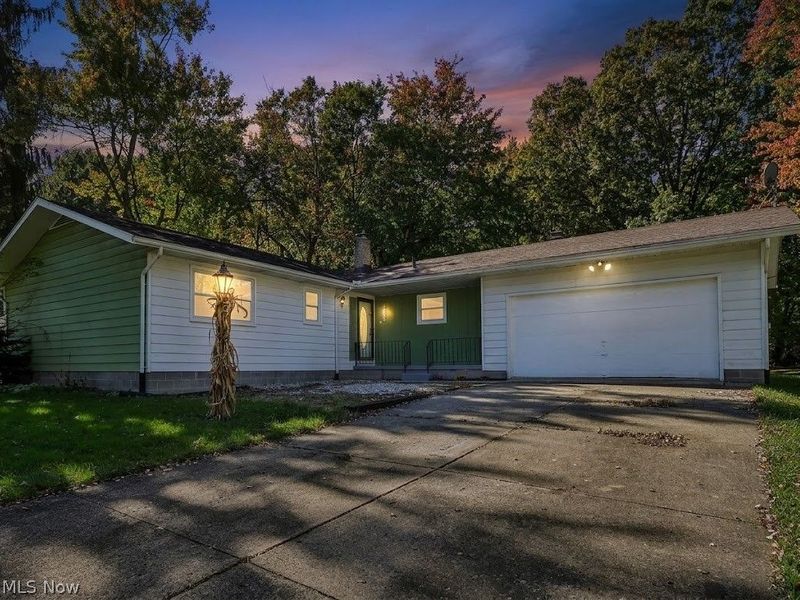 5758 Dailey Road, New Franklin, OH 44319 Photo 2