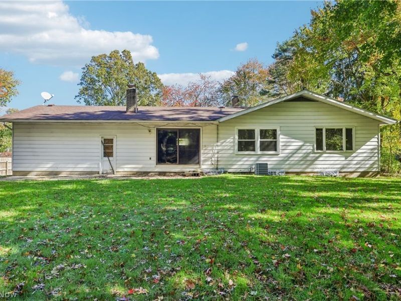 5758 Dailey Road, New Franklin, OH 44319 Photo 3