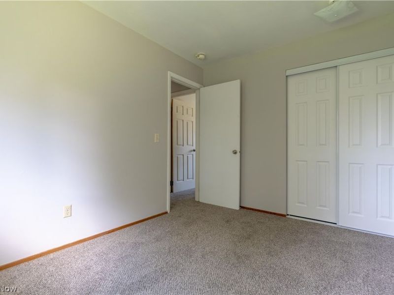 227 Pershing Avenue NW, Massillon, OH 44646 Photo 13