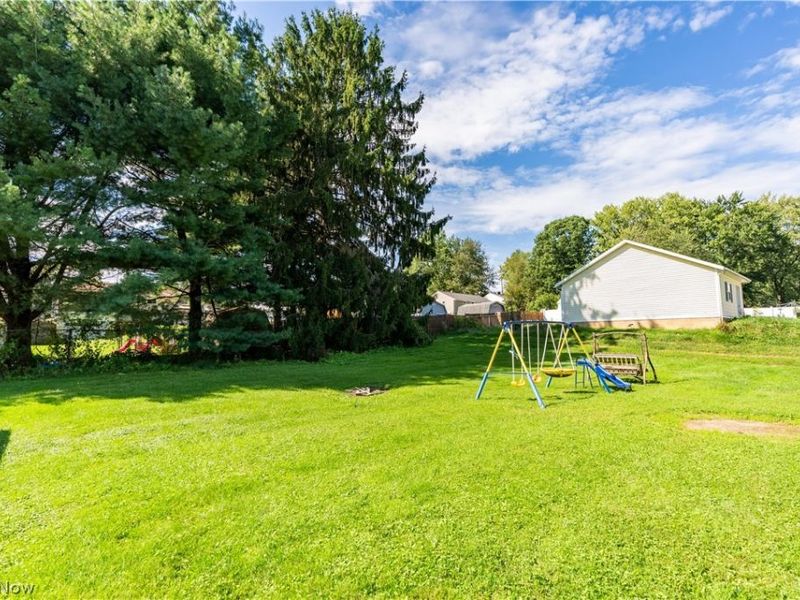 227 Pershing Avenue NW, Massillon, OH 44646 Photo 20