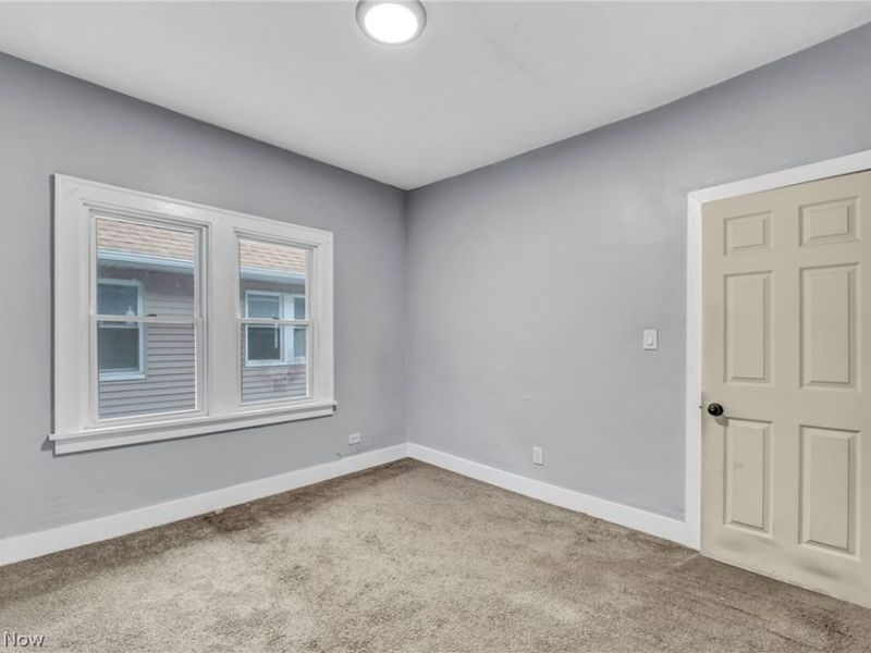 981 Thornhill Drive, East Cleveland, OH 44108 Photo 14
