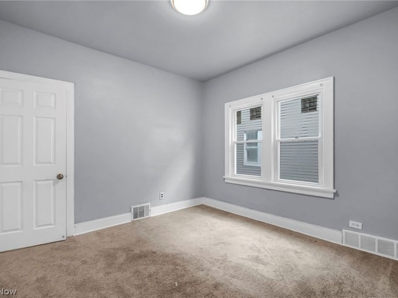 981 Thornhill Drive, East Cleveland, OH 44108 Photo 29