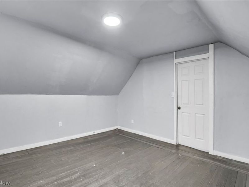 981 Thornhill Drive, East Cleveland, OH 44108 Photo 31