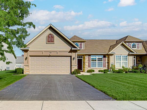 939 Rockwell Lane , Dyer, IN 46311