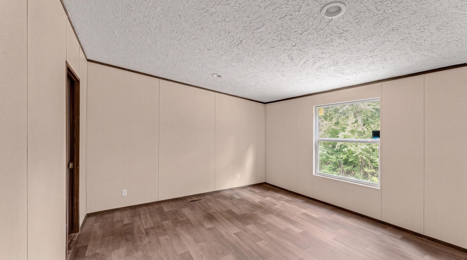 277 Blackbay Road Photo 16