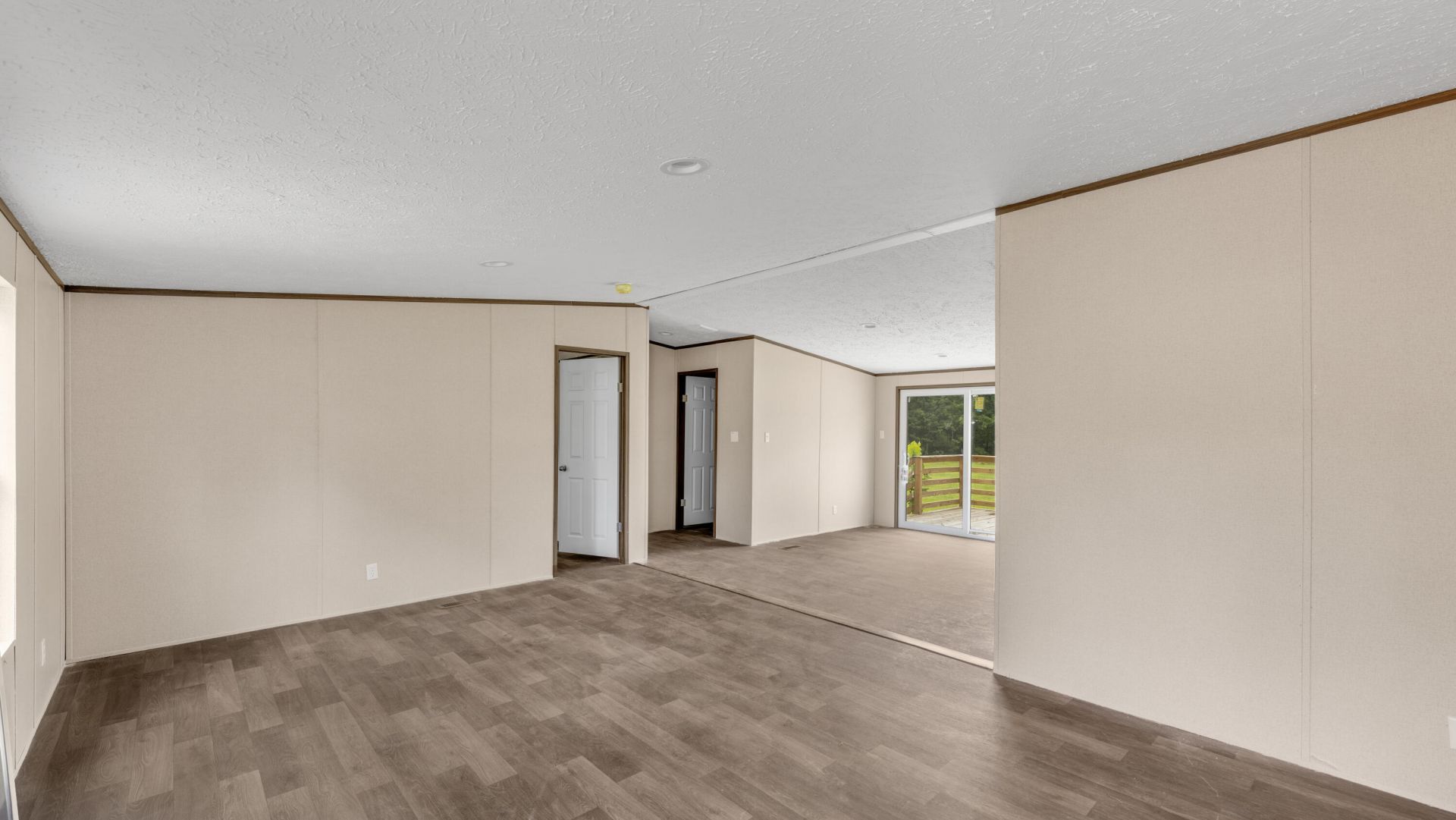 277 Blackbay Road Photo 6