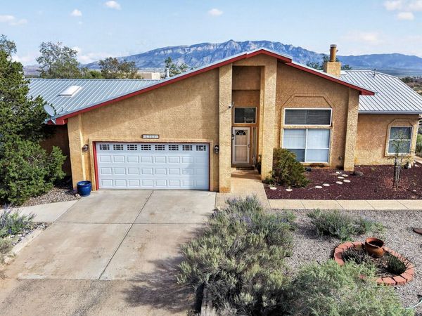 1700 Asturia Court NE, Rio Rancho, NM 87144