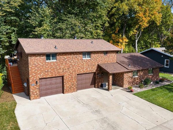 1008 MELROSE COURT, Kaukauna, WI 54130
