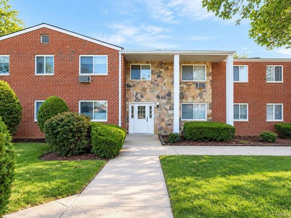 9 Gadsen Place , Unit 1B, Staten Island, NY 10314