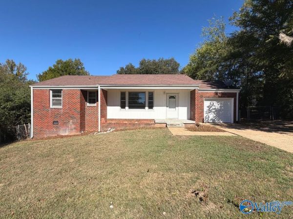 2220 Sullivan Road NW, Huntsville, AL 35810