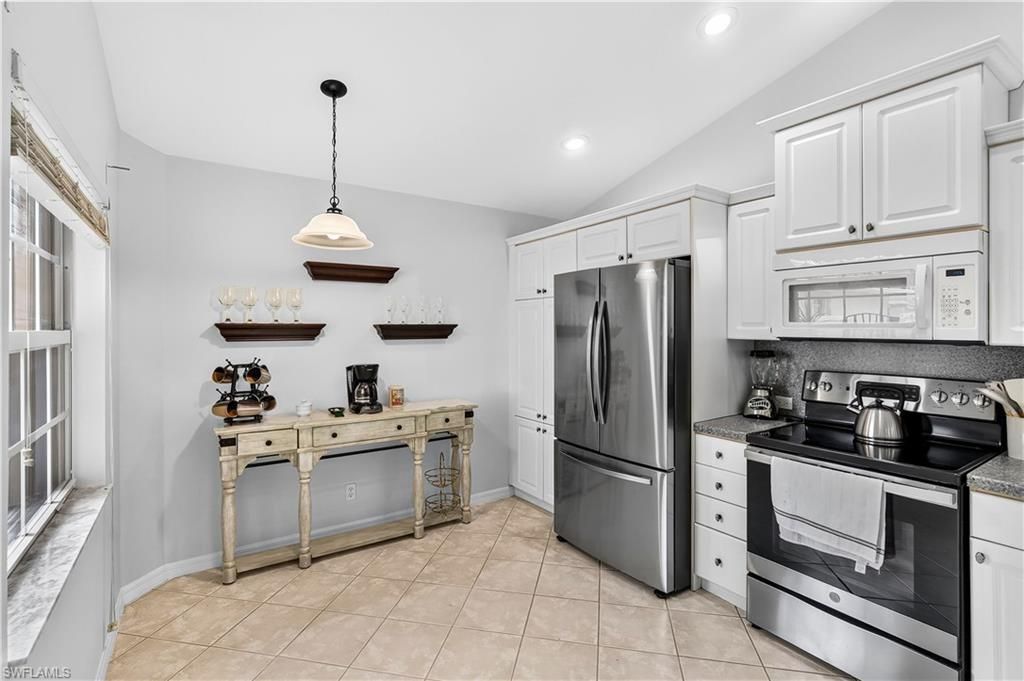 8920 Cascades Isle Blvd, Estero, FL 33928 Photo