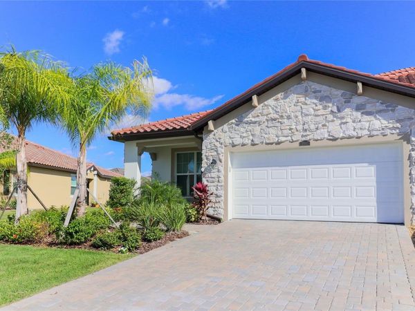 2501 AVOLET COURT , LAKEWOOD RANCH, FL 34211