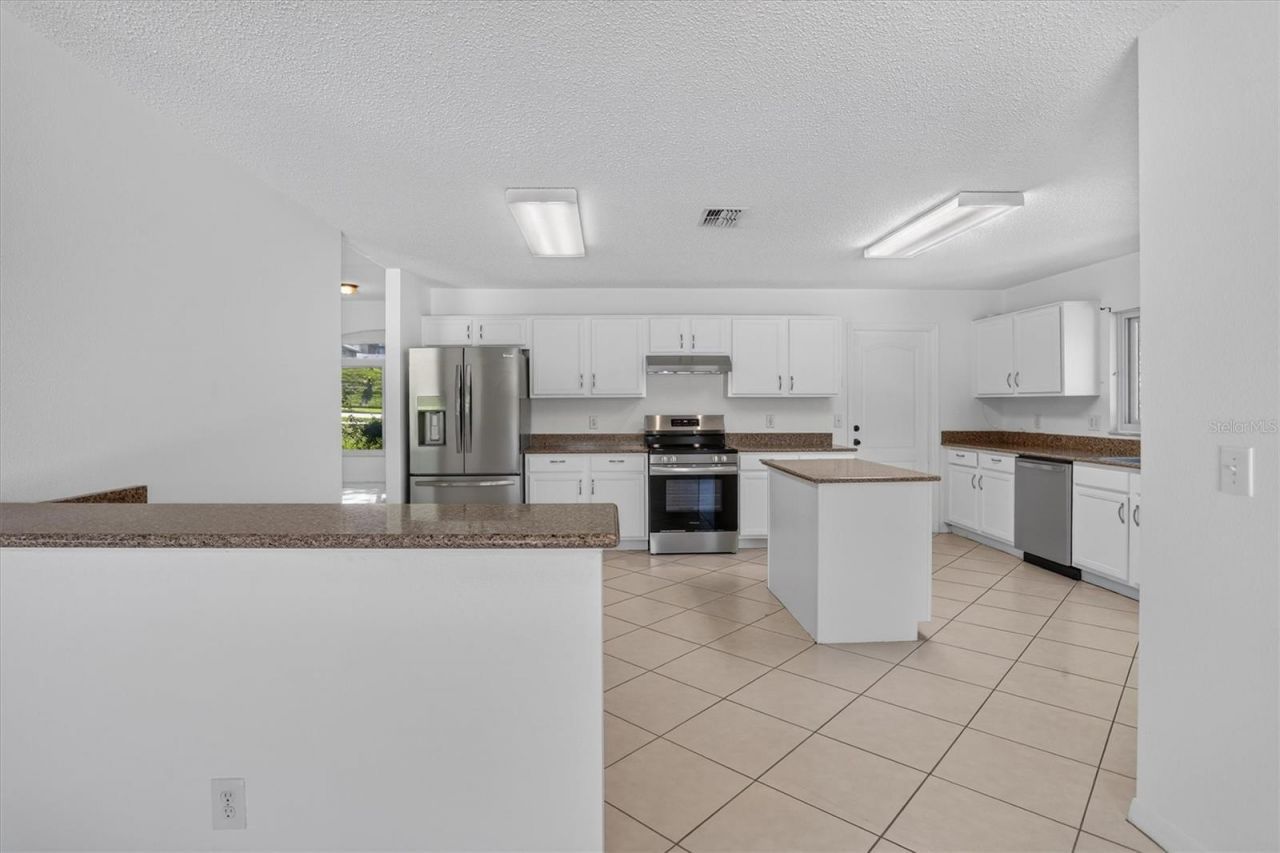 1254 N Ridge Boulevard, Clermont, FL 34711 Photo