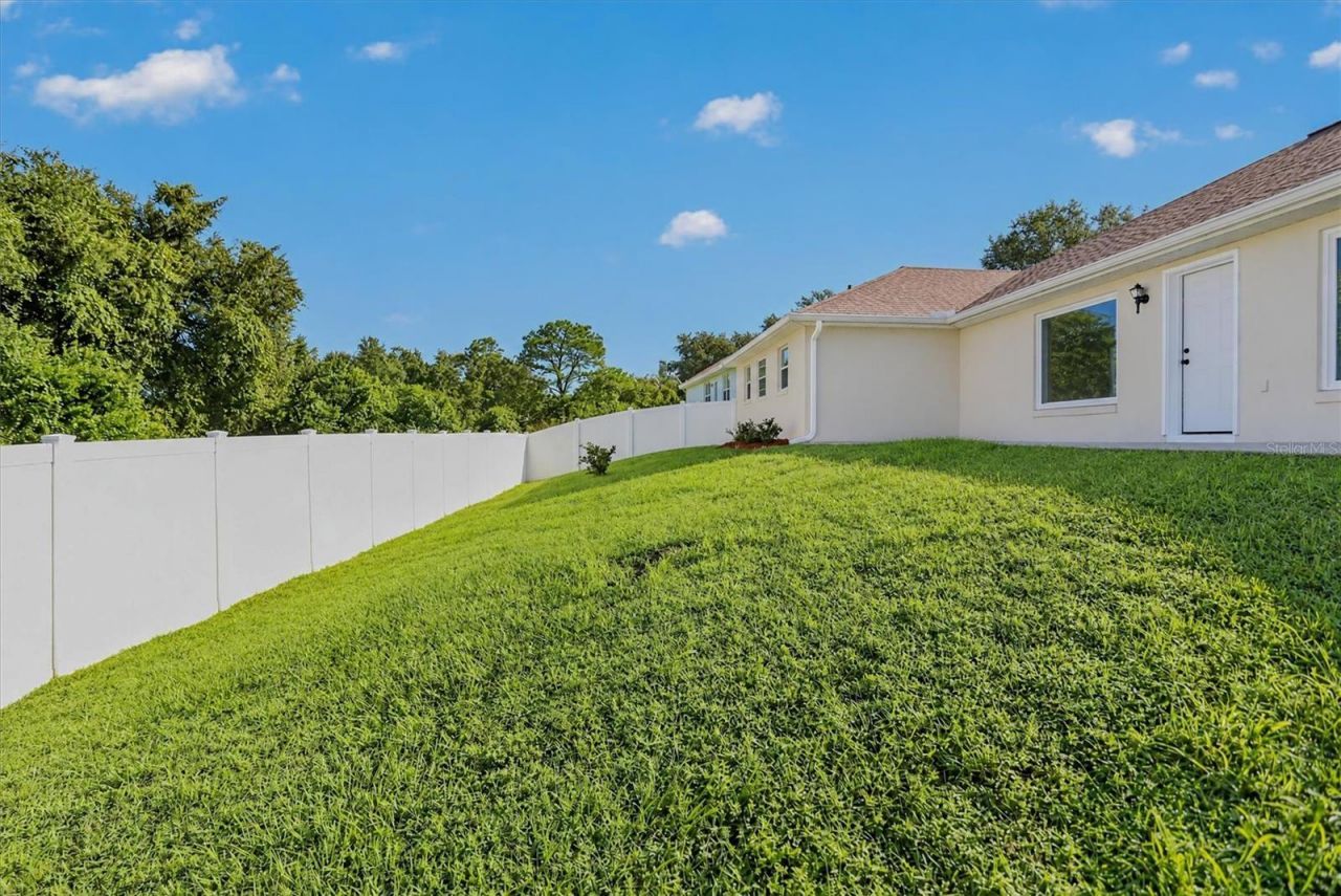 1254 N Ridge Boulevard, Clermont, FL 34711 Photo
