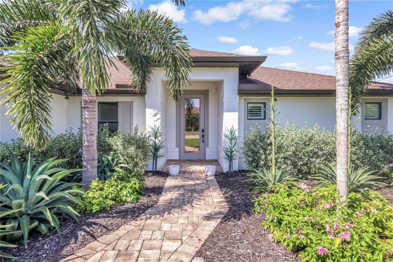 4934 Agualinda Boulevard , Cape Coral, FL 33914 Photo