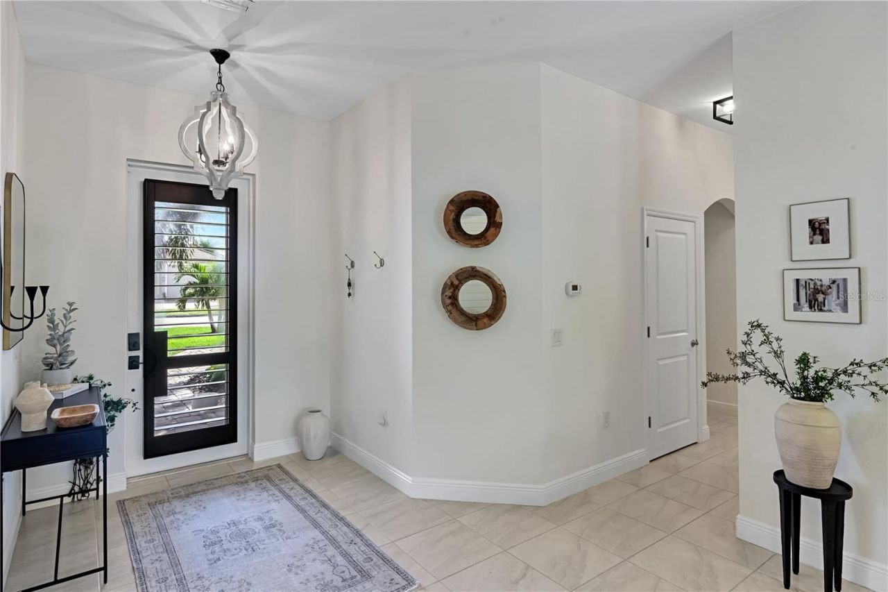 4934 Agualinda Boulevard , Cape Coral, FL 33914 Photo