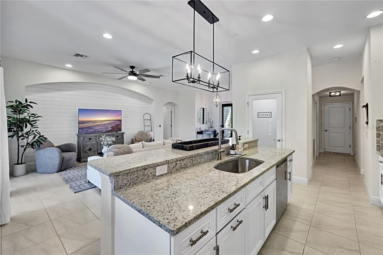 4934 Agualinda Boulevard , Cape Coral, FL 33914 Photo