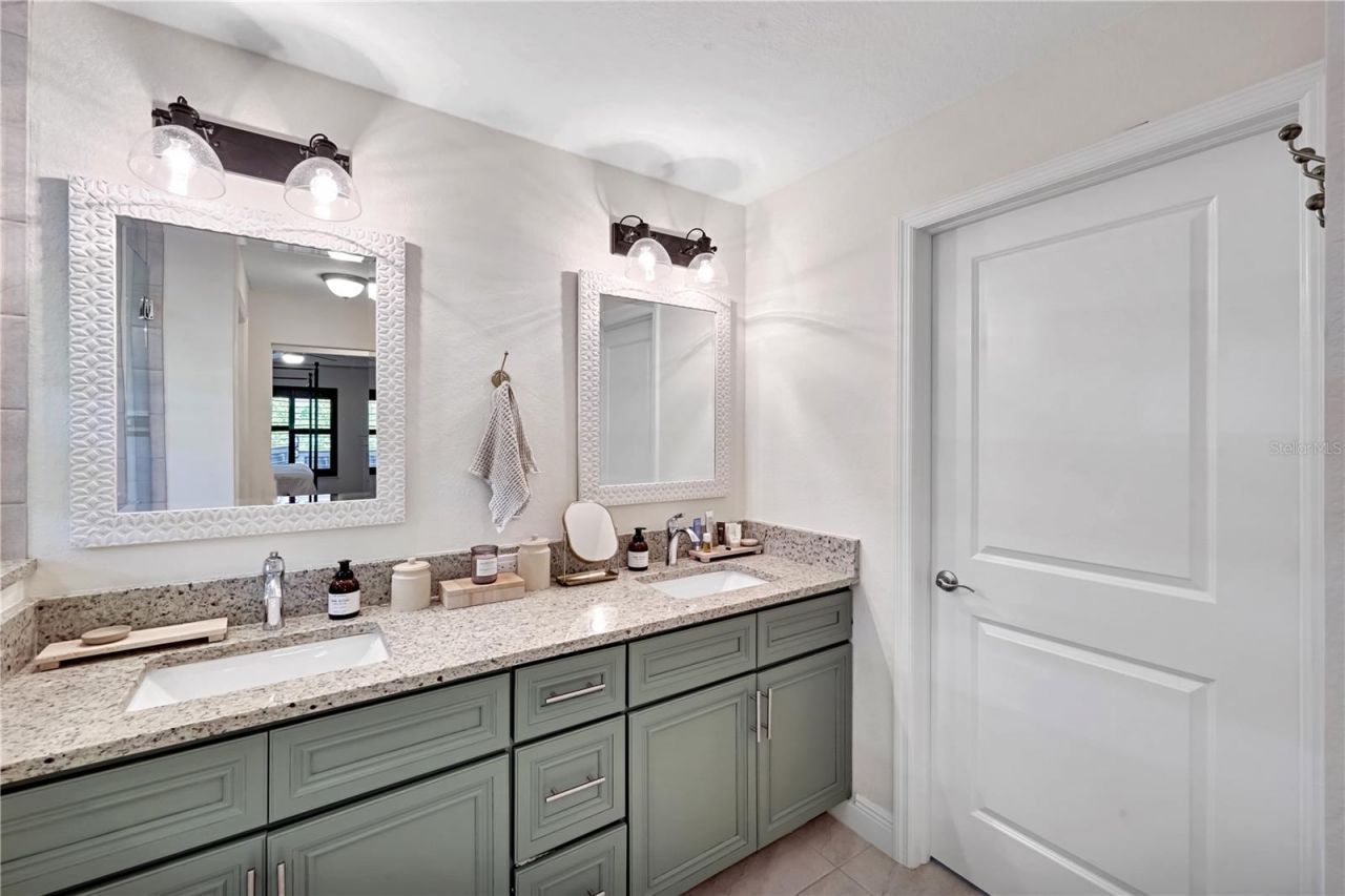 4934 Agualinda Boulevard , Cape Coral, FL 33914 Photo