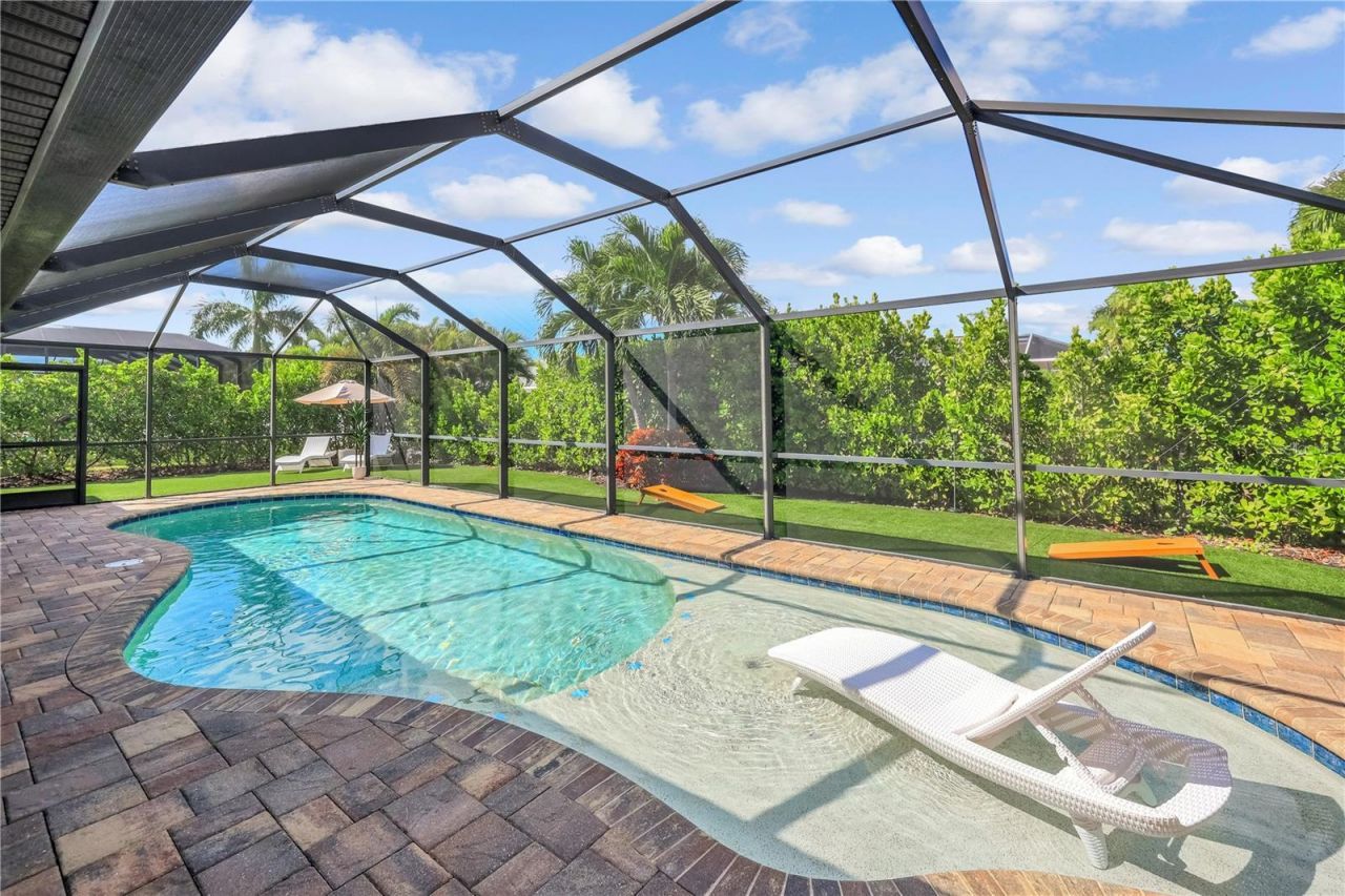 4934 Agualinda Boulevard , Cape Coral, FL 33914 Photo
