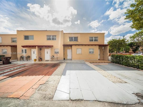 1780 W 56th Ter , Unit 402, Hialeah, FL 33012