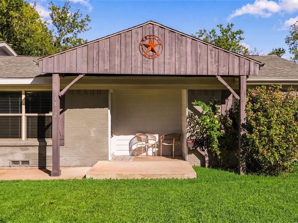 1812 Spring Lake Drive, Mesquite, TX 75149