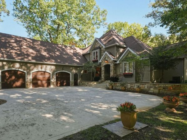 57158 Coppergate Drive, Elkhart, IN 46516