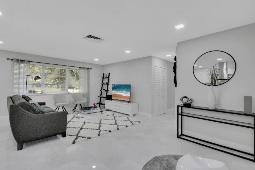 3218 SE 11th Street, Unit A, Pompano Beach, FL 33062 Photo