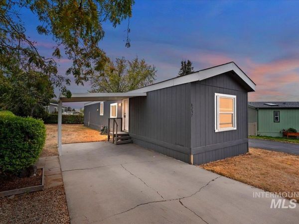 8257 Blue Rim Ln. #27, Boise, ID 83716